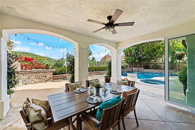 Detail Gallery Image 12 of 28 For 5 Golf Ridge, Rancho Santa Margarita,  CA 92679 - 5 Beds | 4 Baths