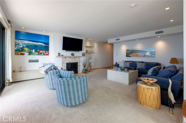 Detail Gallery Image 41 of 60 For 727 Esplanade #302,  Redondo Beach,  CA 90277 - 2 Beds | 2 Baths