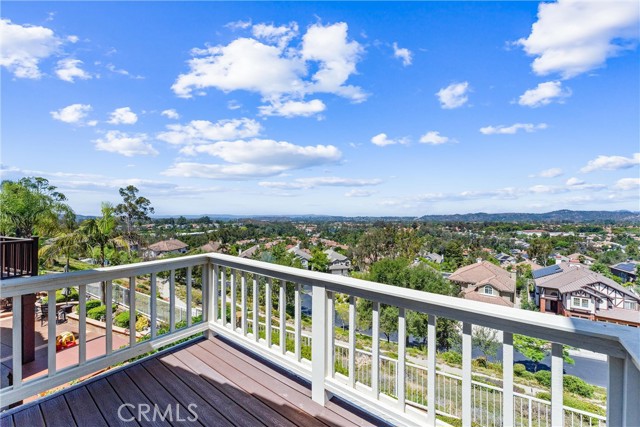 Detail Gallery Image 19 of 39 For 21881 via Del Lago, Trabuco Canyon,  CA 92679 - 4 Beds | 3/1 Baths