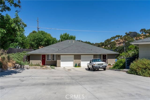 Detail Gallery Image 1 of 24 For 119 Capitol Hill Dr, Paso Robles,  CA 93446 - 4 Beds | 4 Baths