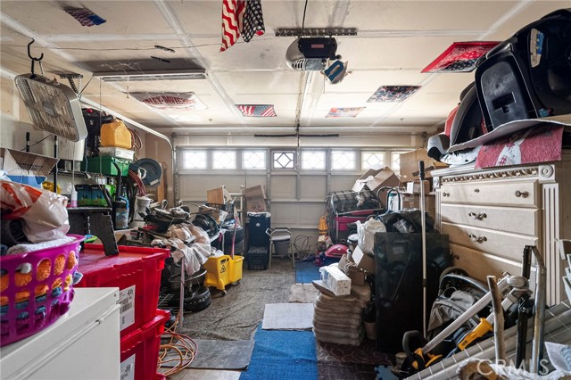 Image 26 of 37 For 3240 4th St  