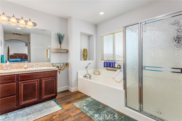 16873 Valley Spring Drive, Riverside CA: https://media.crmls.org/medias/f6e19e53-86ba-4fd3-bc9c-6cc0e2bfcb85.jpg