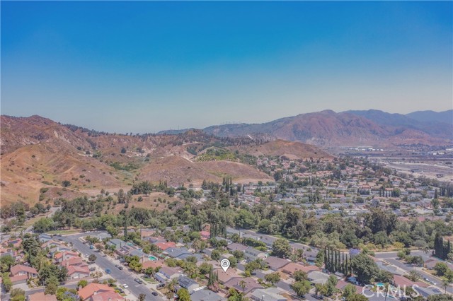 Detail Gallery Image 8 of 32 For 13011 Barto Dr, Granada Hills,  CA 91344 - 5 Beds | 3 Baths