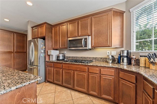 Detail Gallery Image 16 of 48 For 14391 Settlers Ridge Ct, Corona,  CA 92880 - 5 Beds | 4 Baths