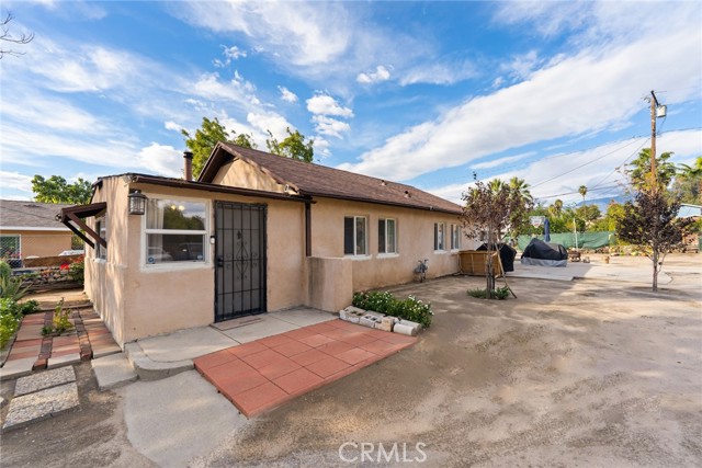 Detail Gallery Image 4 of 45 For 352 E 16th, San Bernardino,  CA 92404 - 2 Beds | 1 Baths