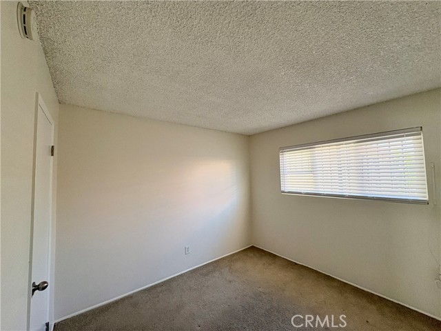 4920 Maine Avenue, Baldwin Park CA: https://media.crmls.org/medias/f6e3ec3f-9479-491b-a467-cfd49bcf6ca2.jpg