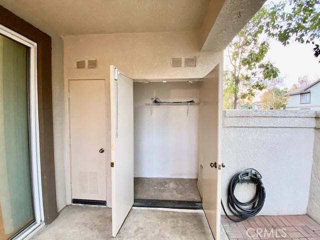 Detail Gallery Image 27 of 31 For 218 Chaumont Cir, Lake Forest,  CA 92610 - 2 Beds | 2 Baths