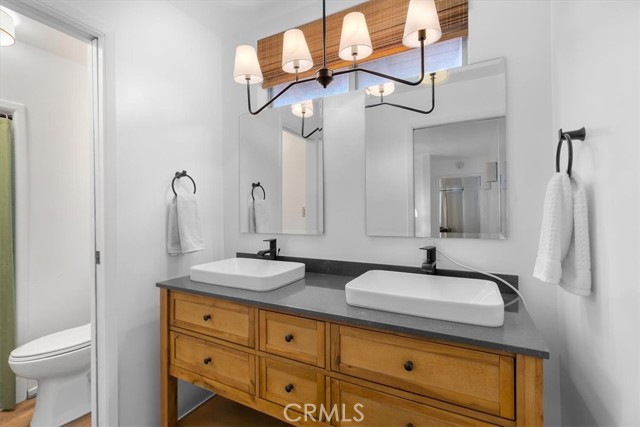 Detail Gallery Image 25 of 35 For 4165 La Salle Ave, Culver City,  CA 90232 - 5 Beds | 4 Baths
