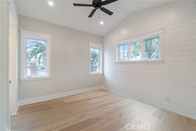 617 36th Street, Manhattan Beach, California 90266, 6 Bedrooms Bedrooms, ,6 BathroomsBathrooms,Residential,Sold,36th,SB22005152