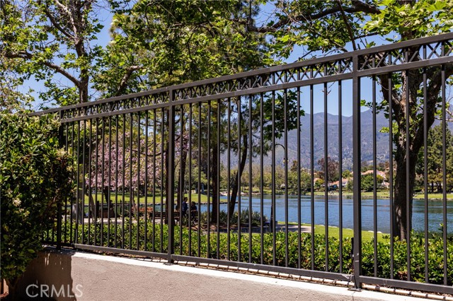 225 Montana Del Lago Drive, Rancho Santa Margarita CA: https://media.crmls.org/medias/f6e58875-5be9-453e-be9a-5e39917d1bc1.jpg