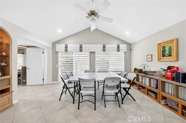 Detail Gallery Image 32 of 53 For 198 Sunflower, Brea,  CA 92821 - 3 Beds | 2/1 Baths