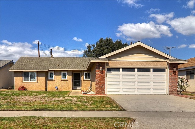 9261 Ambassador Dr, Westminster, CA 92683