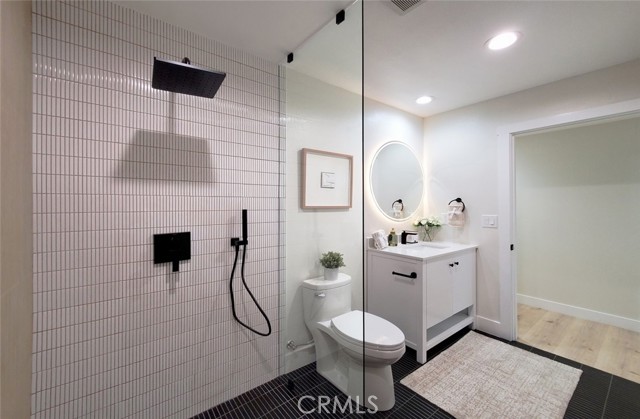 1427 N Cannon Street, Orange CA: https://media.crmls.org/medias/f6e6ea93-299b-4f01-821b-442cd95318cb.jpg