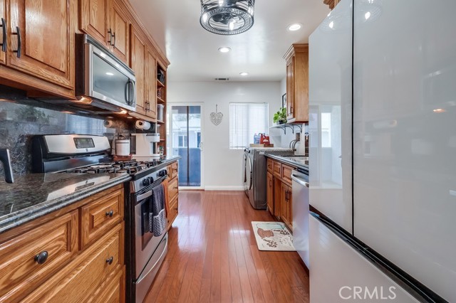 Detail Gallery Image 16 of 47 For 1601 W 67th St, Los Angeles,  CA 90047 - 3 Beds | 1 Baths