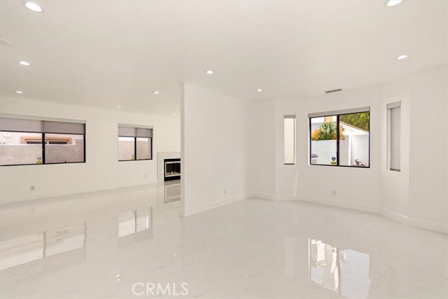 510 Francisca Avenue, Redondo Beach, California 90277, 3 Bedrooms Bedrooms, ,2 BathroomsBathrooms,Residential,For Sale,Francisca,SB26080599