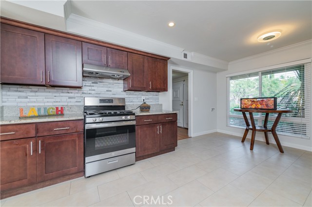 Detail Gallery Image 10 of 31 For 423 Canoe Cove, Diamond Bar,  CA 91765 - 4 Beds | 2/1 Baths