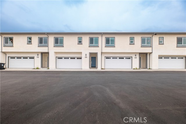 Detail Gallery Image 11 of 63 For 14410 Bing Ave, Fontana,  CA 92335 - 2 Beds | 2 Baths