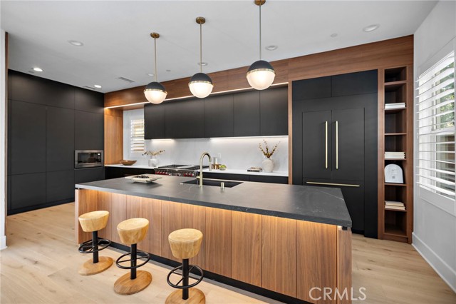 Detail Gallery Image 16 of 49 For 51 Fenway, Irvine,  CA 92620 - 4 Beds | 4/1 Baths