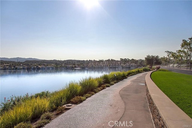 21982 Kitridge, Mission Viejo CA: https://media.crmls.org/medias/f6ebf4a9-1028-4fcd-9c4d-9f68c6ac4ff3.jpg