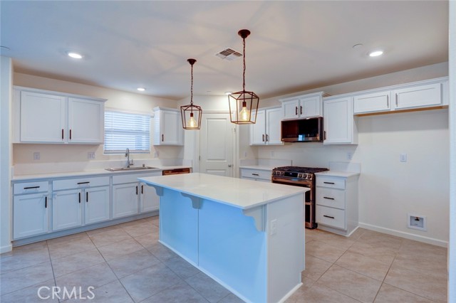 Detail Gallery Image 25 of 75 For 753 Heitz Way, Merced,  CA 95348 - 5 Beds | 3/1 Baths