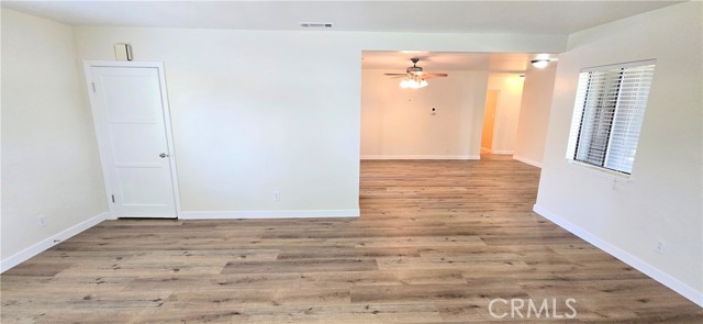 8730 N 6th, Downey CA: https://media.crmls.org/medias/f6ed4d0f-4c3d-4335-9f26-a5933d8a0b81.jpg