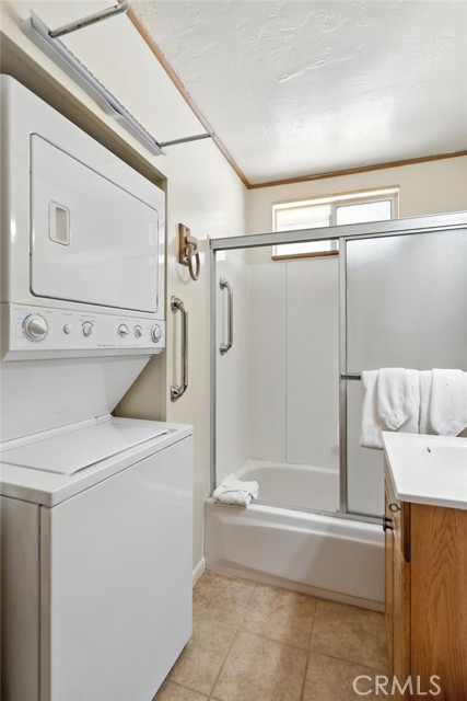 Detail Gallery Image 9 of 12 For 650 San Bernardino Ave, Sugarloaf,  CA 92386 - 1 Beds | 1 Baths