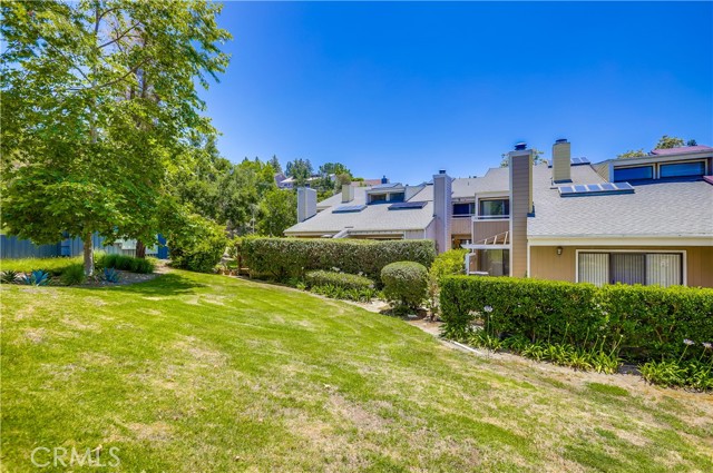 23521 Avenida La Caza, Coto de Caza CA: https://media.crmls.org/medias/f6ee54c0-e64b-4235-b2ac-1c47c9897ea8.jpg