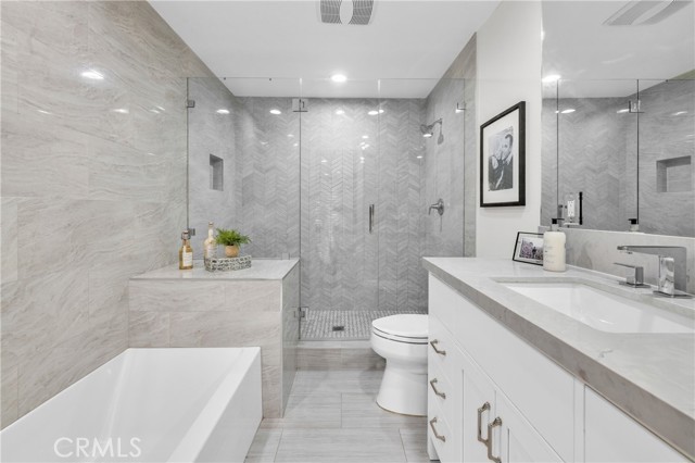 Detail Gallery Image 17 of 31 For 7890 E Spring St 10f,  Long Beach,  CA 90815 - 2 Beds | 2 Baths