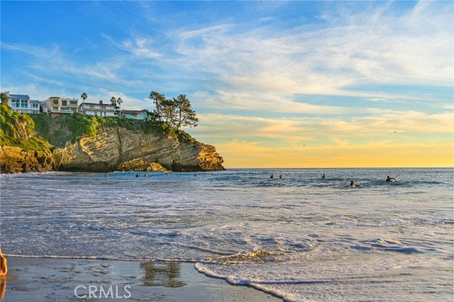 Detail Gallery Image 69 of 73 For 21 Bay, Laguna Beach,  CA 92651 - 6 Beds | 6/1 Baths