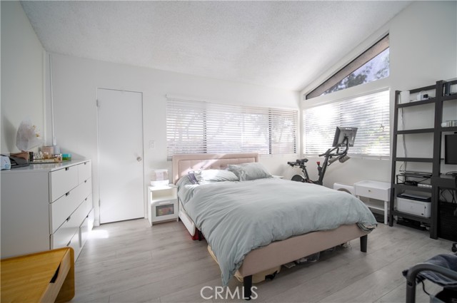 Detail Gallery Image 3 of 8 For 12750 Centralia St #96,  Lakewood,  CA 90715 - 2 Beds | 1 Baths