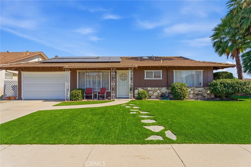 1381 Amberwood