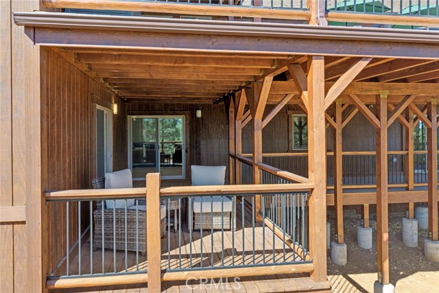 1658 Tuolumne Road, Big Bear City CA: https://media.crmls.org/medias/f6f1071e-387d-46af-91a6-7731b9474ff1.jpg