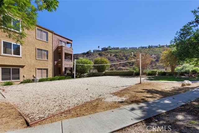 2400 San Gabriel Way, Corona CA: https://media.crmls.org/medias/f6f1901b-ac30-446f-8939-fc9ffe842abd.jpg