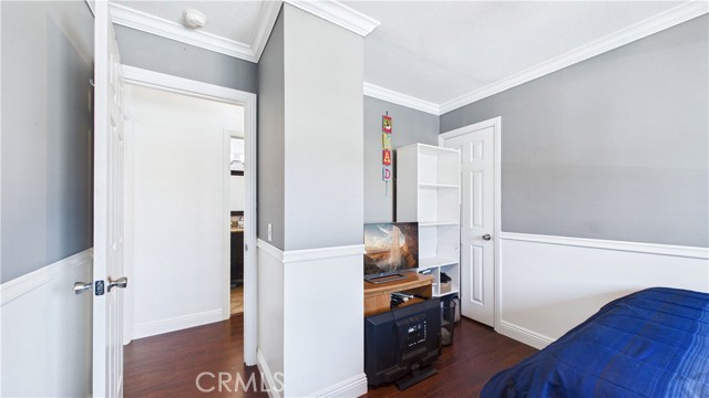 Detail Gallery Image 26 of 33 For 27563 Open Crest, Saugus,  CA 91350 - 4 Beds | 2/1 Baths