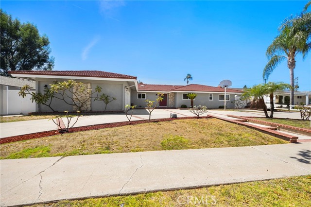 Detail Gallery Image 2 of 55 For 3401 Madonna Dr, Fullerton,  CA 92835 - 4 Beds | 3 Baths