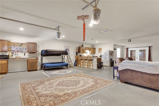 Detail Gallery Image 8 of 45 For 31542 Spinel, Lucerne Valley,  CA 92356 - 1 Beds | 1 Baths