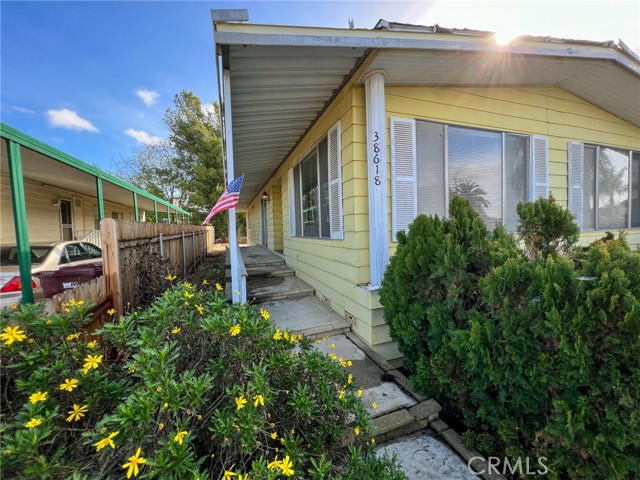 MLS# SW23017892