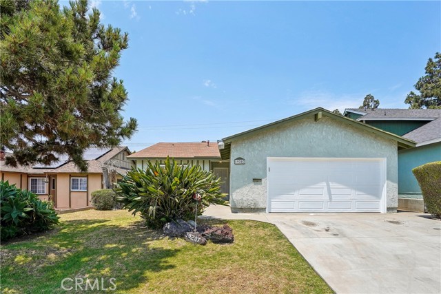 Detail Gallery Image 1 of 1 For 19207 Northwood Ave, Carson,  CA 90746 - 3 Beds | 2 Baths