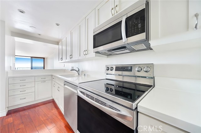 Detail Gallery Image 11 of 16 For 4335 Marina City #242,  Marina Del Rey,  CA 90292 - 2 Beds | 2 Baths