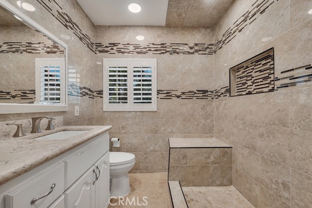 Detail Gallery Image 33 of 51 For 7038 Quakertown Ave, Winnetka,  CA 91306 - 4 Beds | 2 Baths