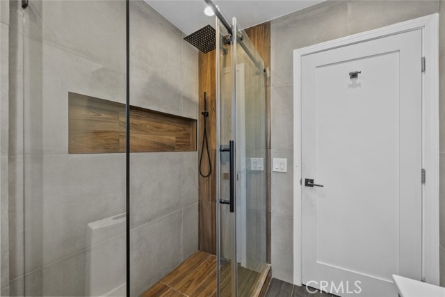 10341 Mcclemont Avenue, Tujunga CA: https://media.crmls.org/medias/f6f5d164-8aea-4273-884a-f011094c5811.jpg