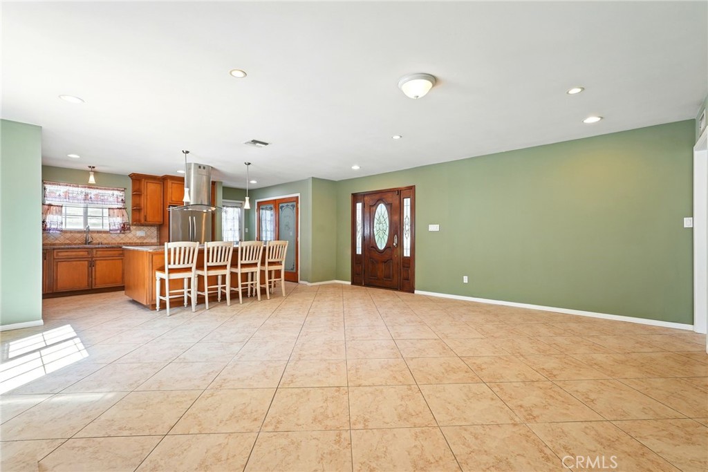 MLS #SR26160750 image #6