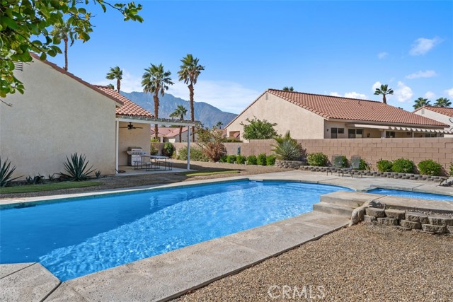 68262 Pasada Road, Cathedral City CA: https://media.crmls.org/medias/f6f6e47d-ef94-4d79-a46e-90a588d1a1cf.jpg