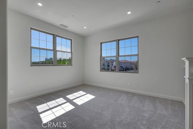 228 Birdseye, Irvine CA: https://media.crmls.org/medias/f6f70090-6bec-461b-a0e7-62924a2b935e.jpg