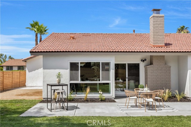25652 Cervantes Lane, Mission Viejo CA: https://media.crmls.org/medias/f6f76768-bff4-4911-bd43-e91040412383.jpg