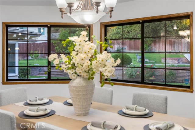 1260 Oakhaven Lane, Arcadia CA: https://media.crmls.org/medias/f6f8934b-f19a-44a1-ac1d-3931506895c7.jpg