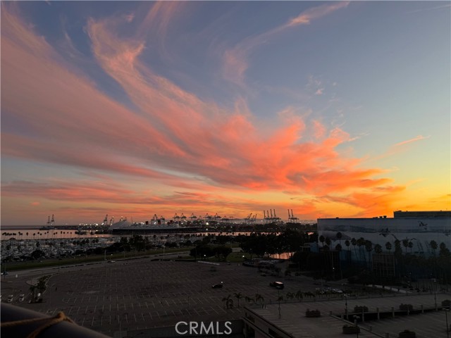 Detail Gallery Image 60 of 68 For 525 E Seaside Way #904,  Long Beach,  CA 90802 - 2 Beds | 2 Baths