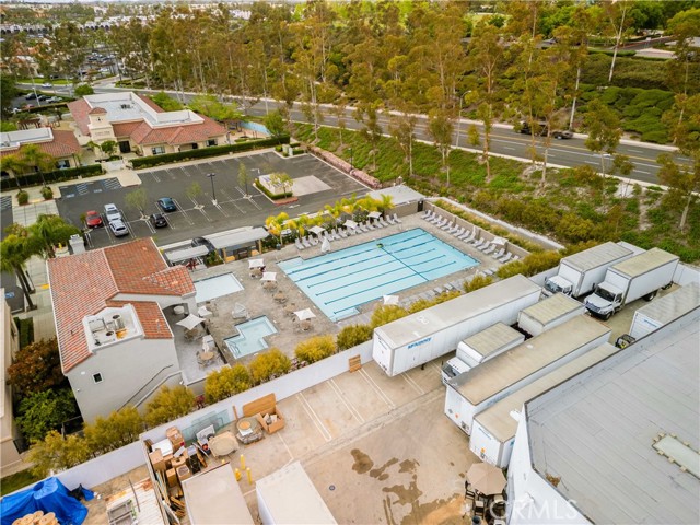 15 CANTORA, Lake Forest CA: https://media.crmls.org/medias/f6fac2c3-4b63-424d-8200-33959bc1d5f5.jpg