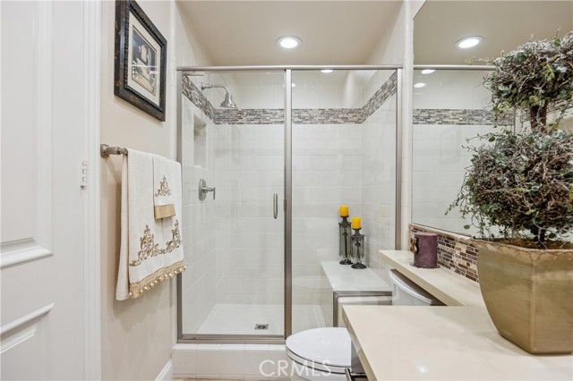 8356 Noelle Drive, Huntington Beach CA: https://media.crmls.org/medias/f6facff2-a51d-499a-a342-4b47ccc55d6d.jpg