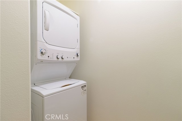Detail Gallery Image 41 of 52 For 16034 Ulysses Ln, Fontana,  CA 92336 - 6 Beds | 4/1 Baths